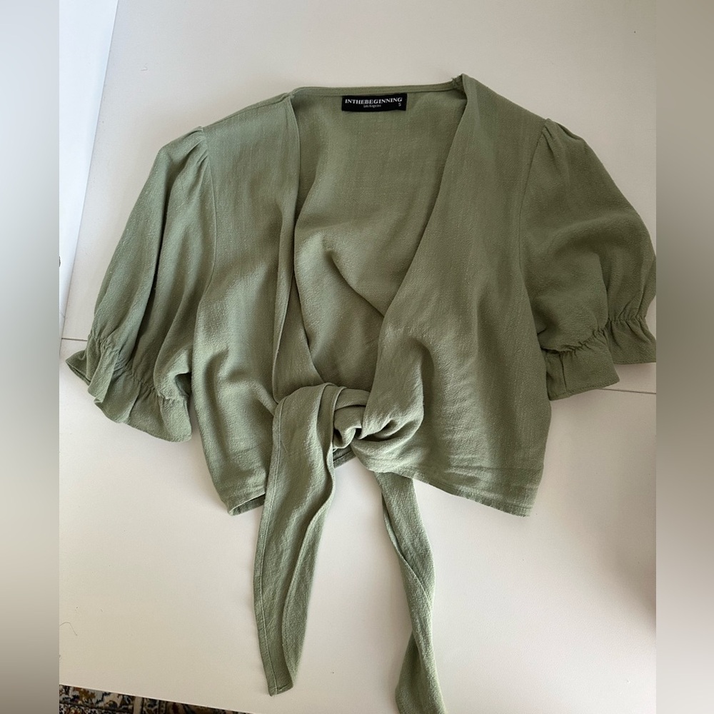Green Crop Top Blouse